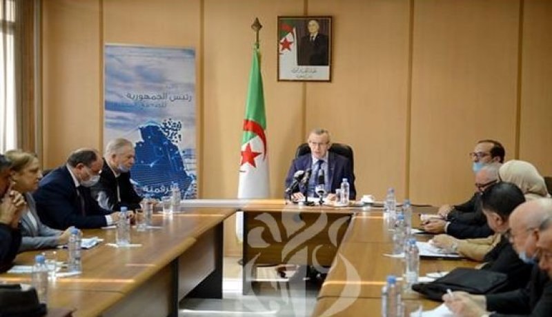 الصحفي المحترف.. تنصيب أعضاء لجنة تحكيم لجائزة رئيس الجمهورية