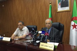 وزارة التربية تربط بين تأخرات مترشحي البكالوريا والفايسبوك والغش