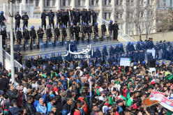 بالصور.. الآلاف من المواطنين يتظاهرون سلميا بشوارع وهران