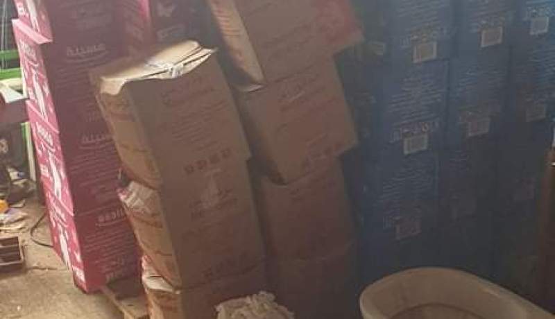 معسكر: الدرك يداهم مخزن للخردوات ويحجز مواد غذائية فاسدة