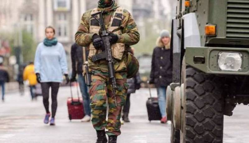 الجيش البلجيكي بنشر 300 جنديا إضافيا في بروكسل