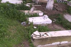 “راق” ينبش قبر امرأة لإخراج جثتها وإبطال سحر في الطارف!