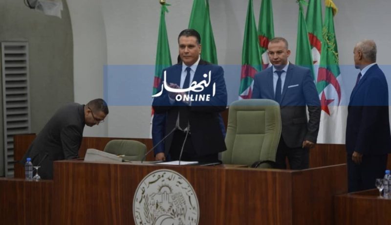 معاذ بوشارب: الرئيس تجاوب مع نداء التاريخ بترسيم يناير عيدا وطنيا