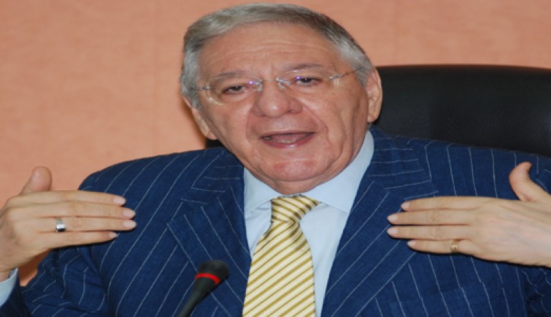 فيروسات وأوبئة في الهواء الطلق