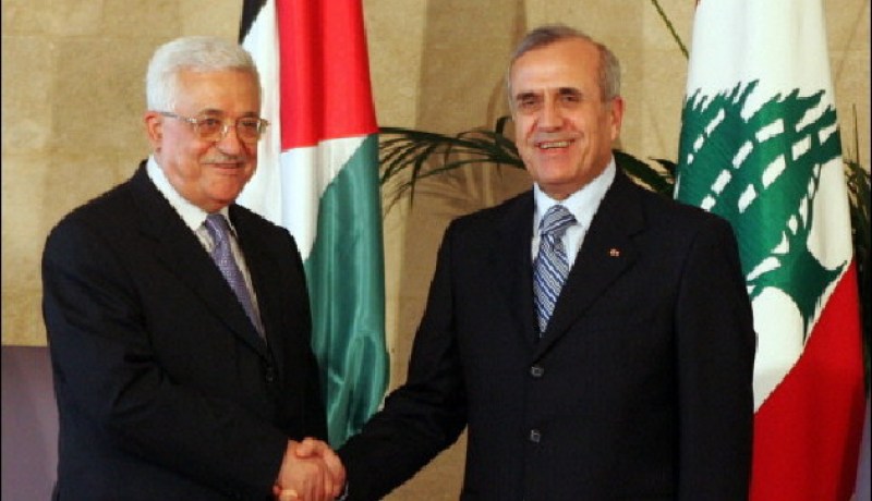الرئيسان الفلسطيني واللبناني يتفقان على احتواء أحداث نهر البارد