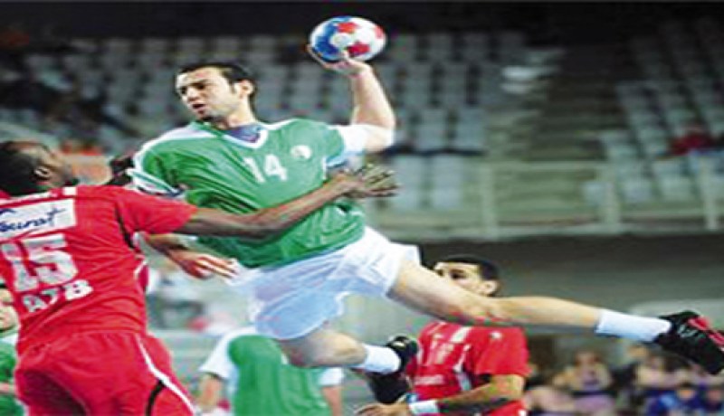 تتويج شهبور و بولطيف بلقبي أحسن لاعبين في منصبيهما