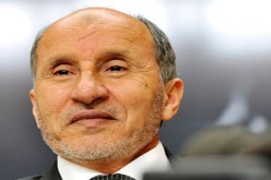 عبد الجليل يؤكد أن الإسلام سيكون المصدر الرئيسي للتشريع في ليبيا