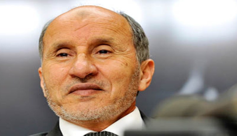 عبد الجليل يؤكد أن الإسلام سيكون المصدر الرئيسي للتشريع في ليبيا