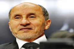 رئيس‮ ‬الإنتقالي‮ ‬أمر بإعدام ‮23 ‬شخصا رميا بالرصاص في‮ ‬عهد القذافي