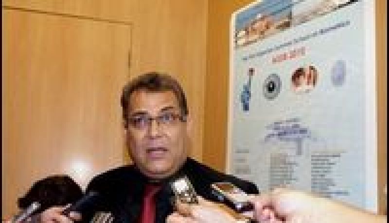 القانون الاساسي الخاص بالموظفين المساعدين في مجال البحث قد إستكمل