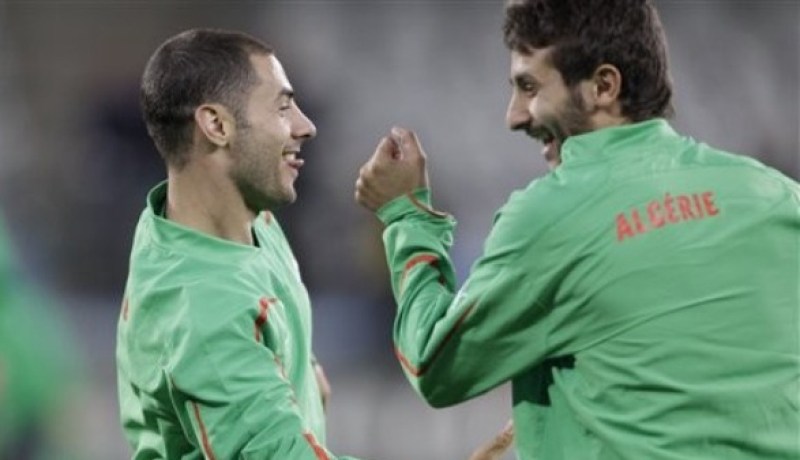 سلطاني‮ ‬يواجه أوليمبياكوس اليوم وعبدون‮ ‬غاب عن كافالا بسبب العقوبة‮ ‬