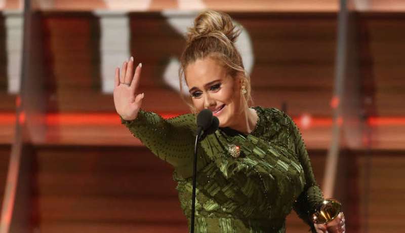 “أديل” ترفض عرضا من مليارديرات عرب من أجل حديقتها