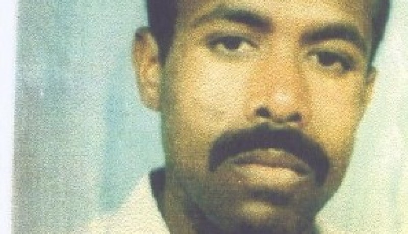 أبو زيد يتعهد للمخابرات بحفظ أمن الفرنسيين في الساحل