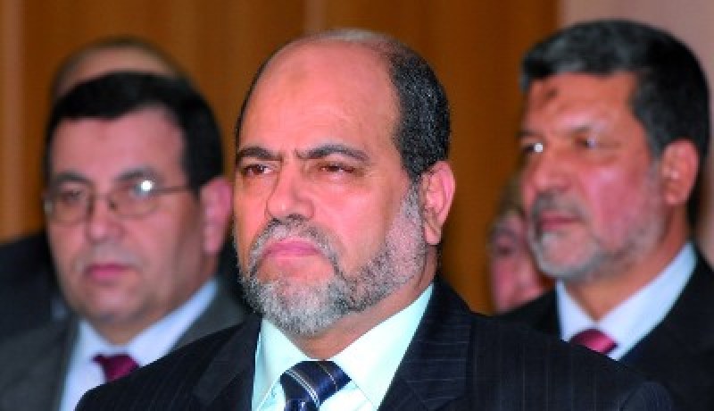 أبو جرة يقصي الإسلاميين