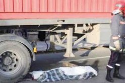 سيارة تقتل امرأتان في سعيدة