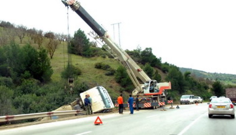 ستة قتلى وستة جرحى في حادث مرور ببرج بوعريريج