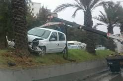 بالصور قطرات من المياه تسبب كوارث مرورية