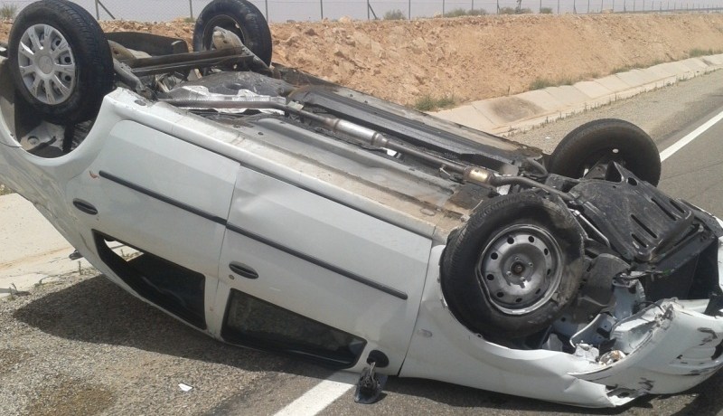 قتيل و3 جرحى في إنحراف سيارة بالوادي