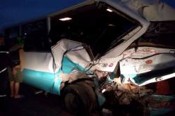 قتيل و10 جرحى في حادث اصطدام شاحنة بحافلة لنقل المسافرين بقالمة