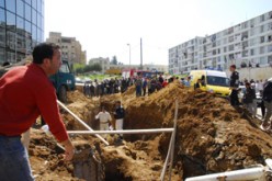 وفاة عامل وإصابة آخر بجروح بسبب انهيار ركام من الأتربة بباش جراح