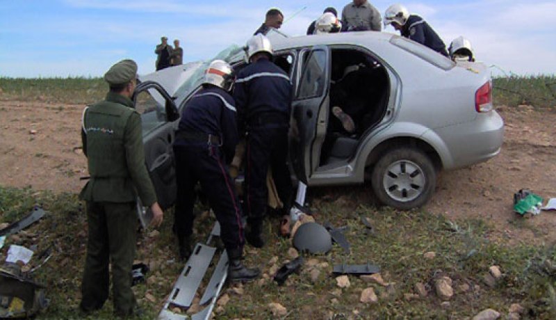 وفاة 13 شخصا وجرح 39 آخرين في 15 حادثا مروريا خلال اربعة ايام