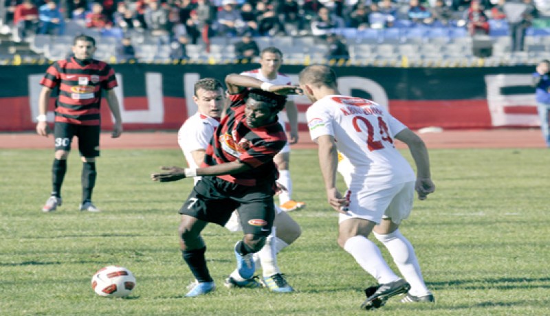 حداد لـ”النهار”: “إيغيل سيقود الإتحاد إلى الإنتصارات… وتعادل بلوزداد ليس تعثرا”