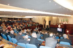 لباس رسمي موحد للبرلمانيين والسفراء بداية 2014