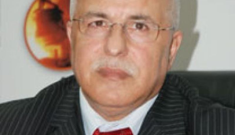 بن مرادي : تطوير الصناعة يتطلب مساهمة القطاعين الخاص و العام