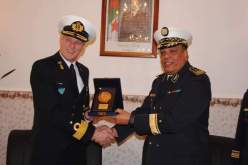 بالصور .. نائب قائد القيادة البحرية لحلف “الناتو” في زيارة للاميرالية الجزائرية