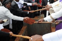 قتيل و150 جريحا خلال تدافع بعد انفجار عرضي في حرم جامعي في كينيا