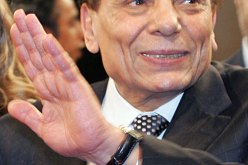 عادل إمام يعود للتلفزيون بعد 25 سنة من الغياب