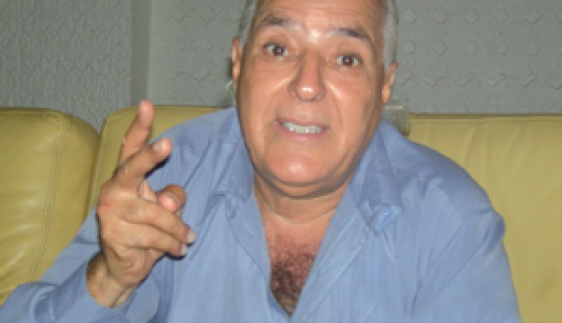 كشف عن شخصيته الطيبة وعن عشقه للطهي في رمضان، محمد عجايمي، لـ “النهار”:السينما الجزائرية تعاني من الركود، ورد الاعتبار للمسرح الإذاعي ينقذ الموقف