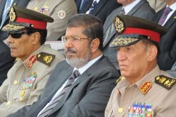 الرئاسة المصرية تنفي استقالة طنطاوي وعنان من منصبيهما كمستشارين لمرسي