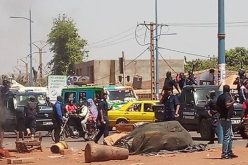 الحكومة المالية تعتذر عن حادثة الاعتداء على سفارة الجزائر الإثنين الماضي