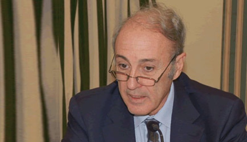 استقالة وزير الصناعة والتكنولوجيا التونسي