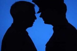 شاب يعتدي على شرطي بـ ''بالة'' في برج بوعريريج!