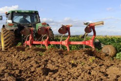 إنطلاق حملة الحرث و البذر بولاية البليدة