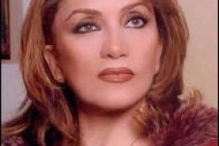 أحلام مستغانمي تدعو المثقفين إلى ثورة ضد الرداءة