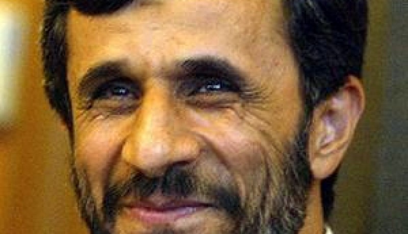 أحمدي نجاد يزور مصر كأول رئيس إيراني منذ اندلاع ثورة 1979