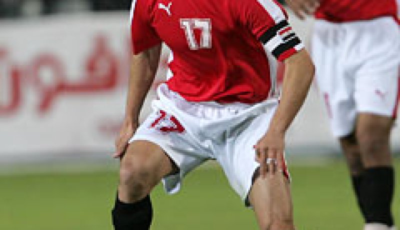 أحمد حسن الجزائر لا تستحق لقب أفضل منتخب إفريقي