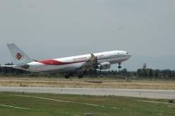 بوعبدالله يطلب تحقيقا في تسيير الجوية الجزائرية