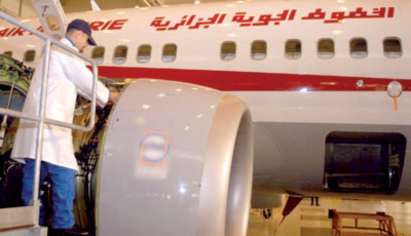 طيار ضمن عصابة تهريب 300 ألف أورو إلى دبي
