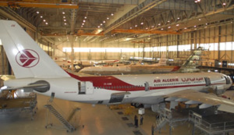 شركة أمريكية تتلاعب وتخرق العقود المبرمة للتموين بقطع غيار الطائرات:تبرئة موظفي الخطوط الجوية من تهمة اختلاس أكثر من 34 مليون دينار