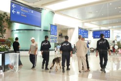 خمسة ''حراڤة'' رحّلتهم إيطاليا يفرون من قبضة الأمن في المطار