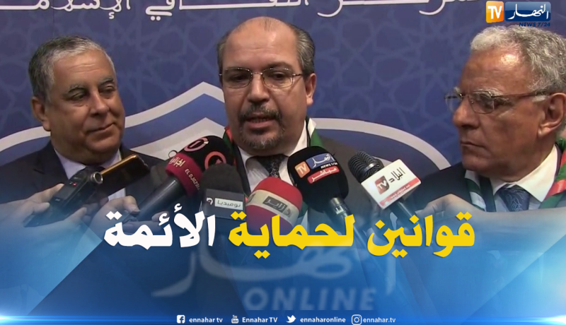 محمد عيسى:” ستكون قوانين جديدة لحماية الأئمة..والقضاء سيتابع كل من يعتدي عليهم”