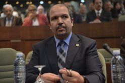 «شخصيات جزائرية نافذة مُسَّت كرامتها بمنى ولن نتنازل عن التعويض»