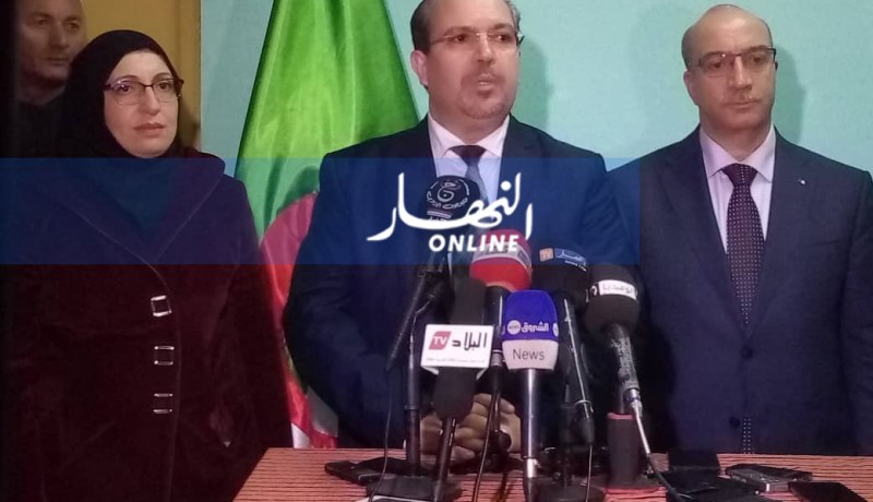 محمد عيسى: “فتح باب الحوار مع الأئمة ولكن بدون زيادة في الأجور”