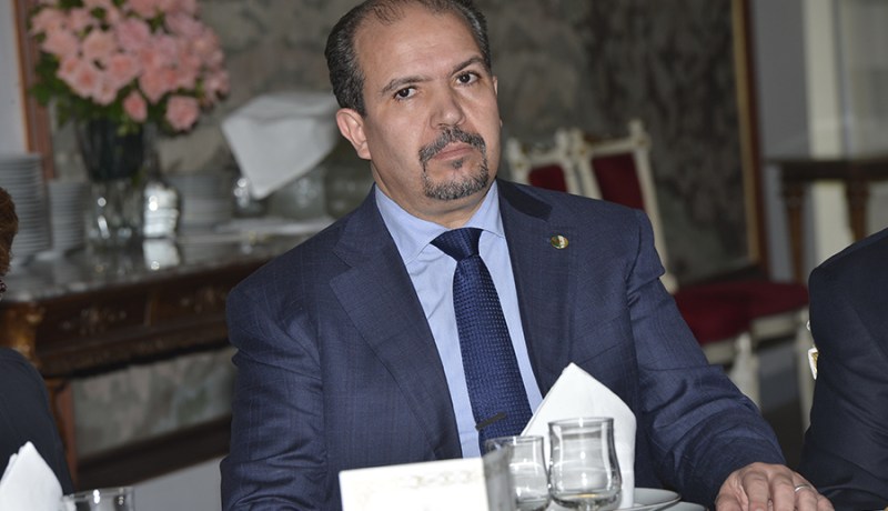 محمد عيسى والرسالة المشفّرة للأئمة
