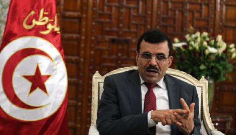 العريض يرفض الاستقالة ويقترح انتخابات عامة