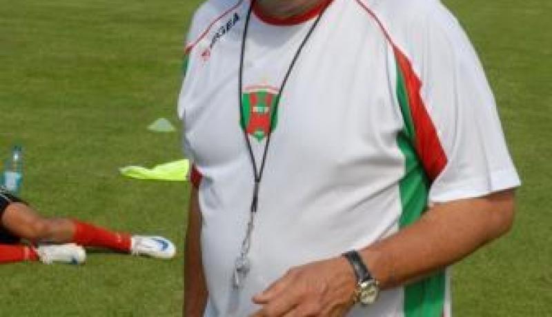 ألان ميشال في قمة الغضب ويؤكد: “الرابطة عاقبتنا بهذا التأجيل”